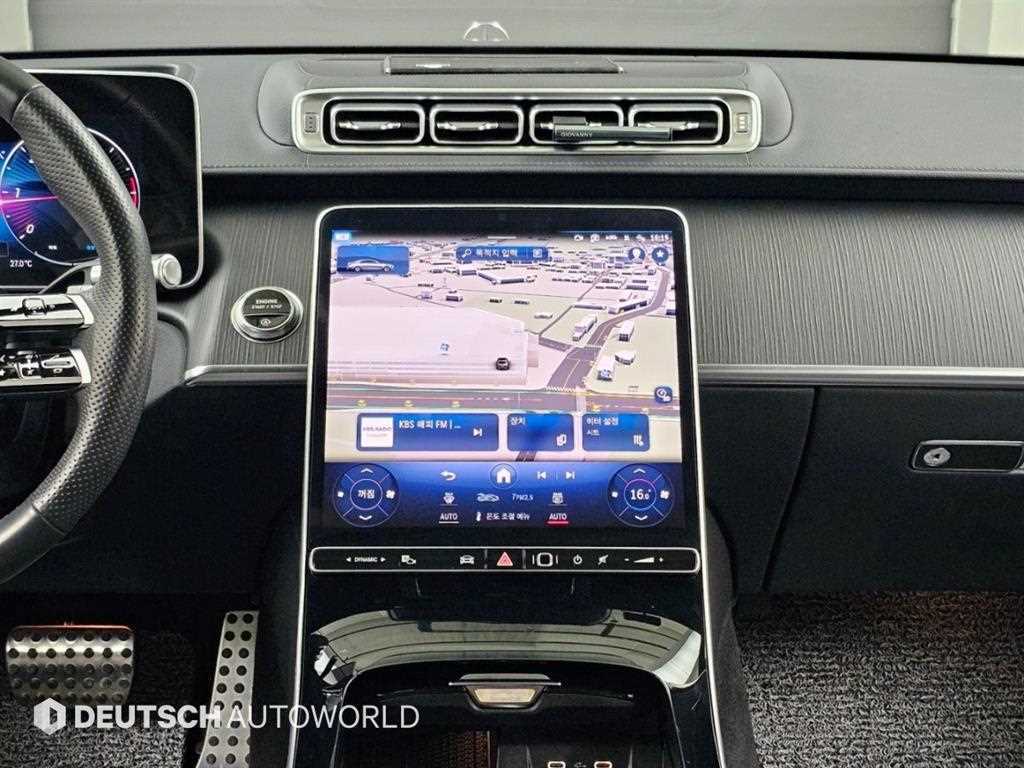 Mercedes-Benz S-Class — photo 14