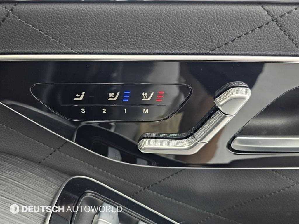 Mercedes-Benz S-Class — photo 16
