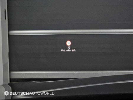 Mercedes-Benz S-Class — photo 17