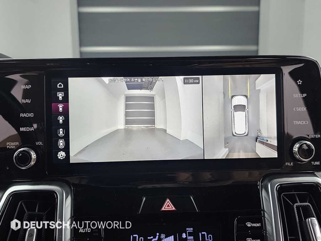 Kia Sorento — photo 15