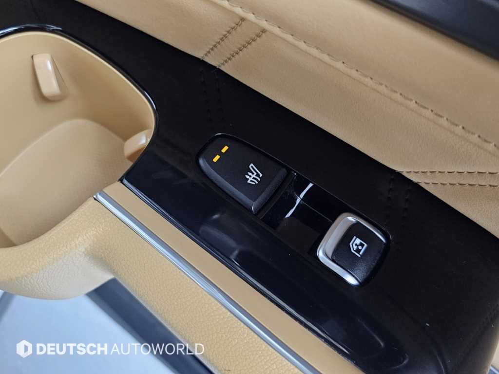 Kia Sorento — photo 16