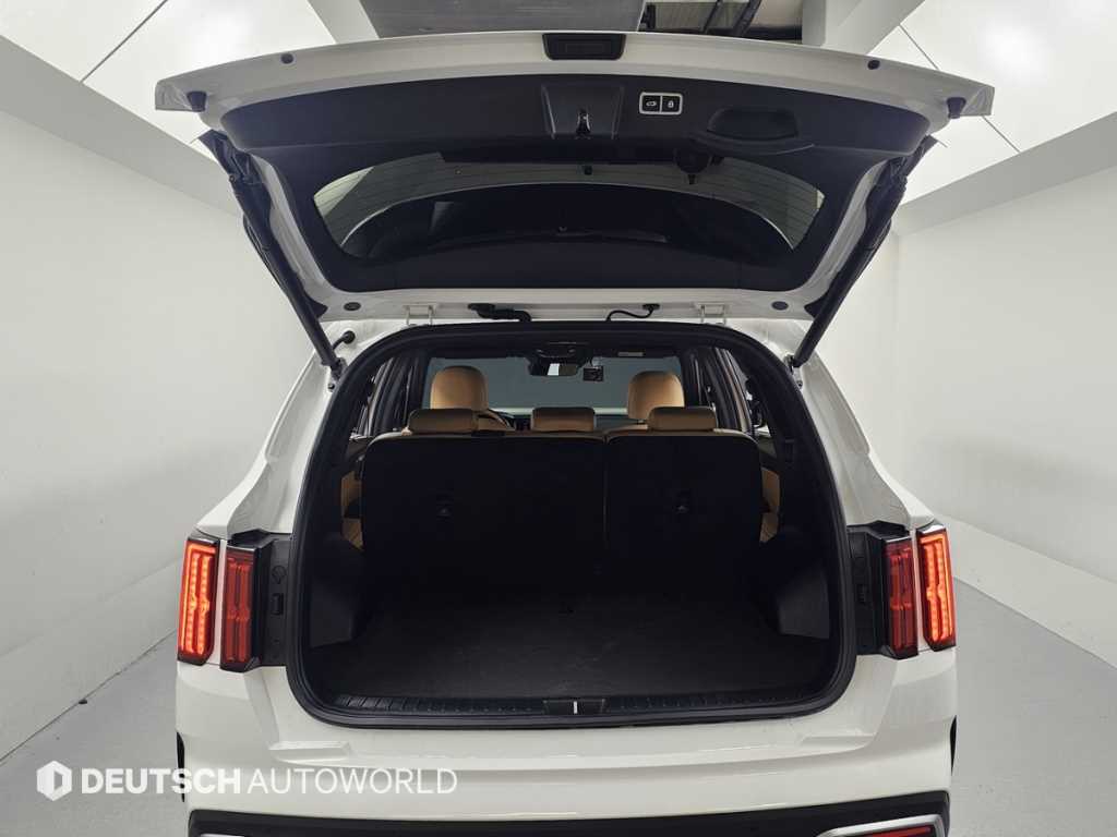 Kia Sorento — photo 19