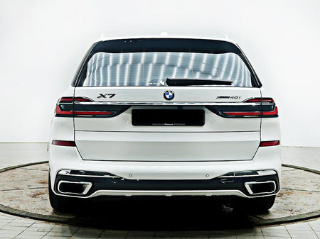 BMW X7 — photo 03