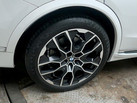 BMW X7 — photo 07