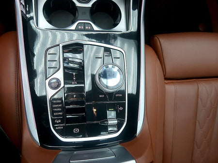 BMW X7 — photo 10