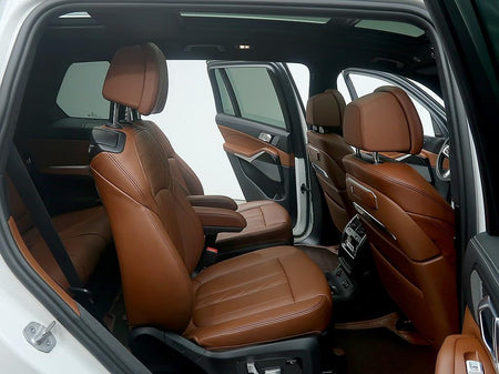 BMW X7 — photo 12