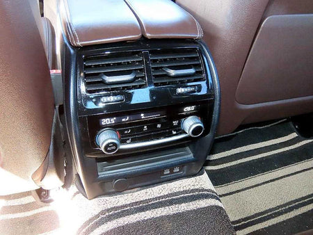 BMW 5-Series — photo 16
