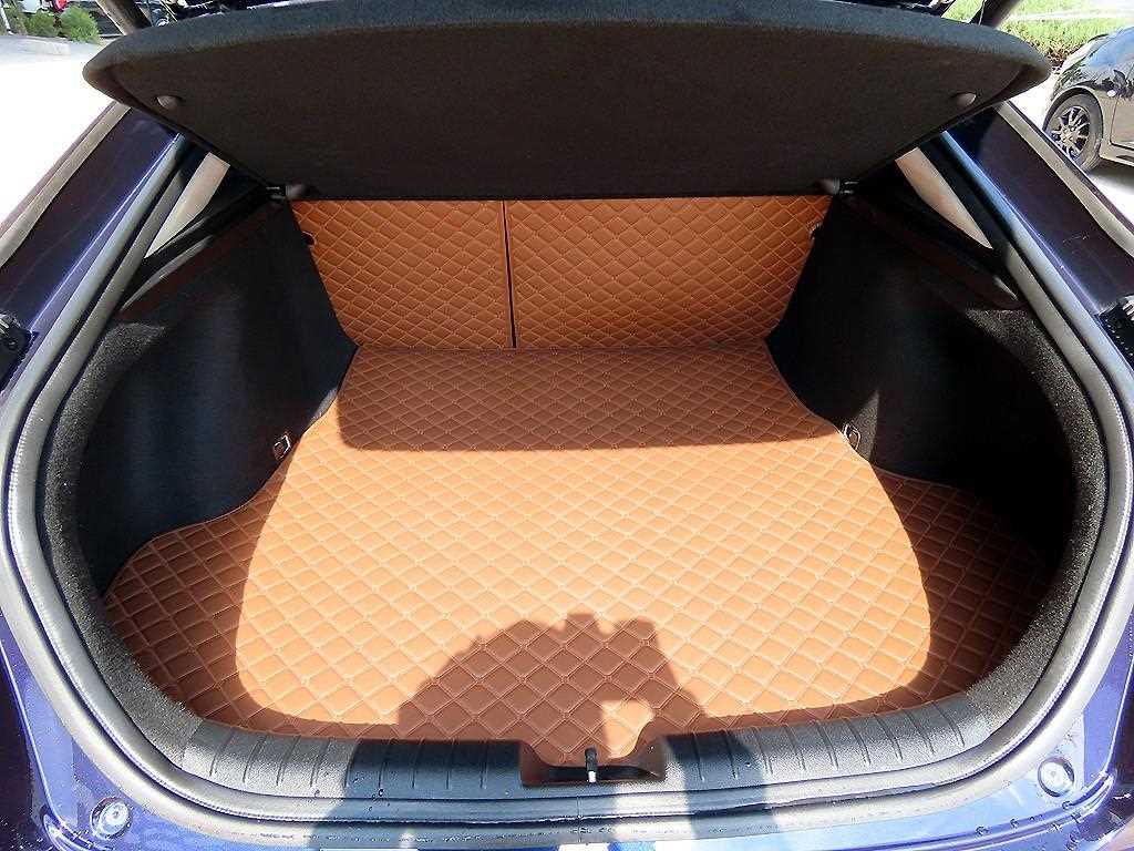 Kia Stinger — photo 17