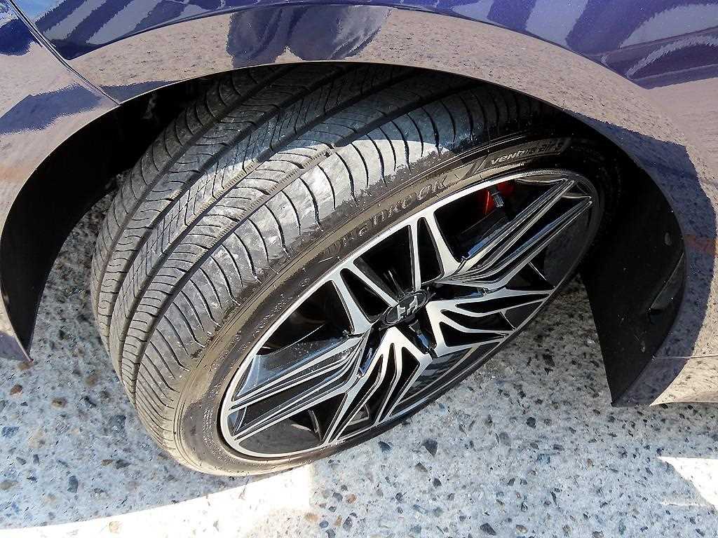 Kia Stinger — photo 20