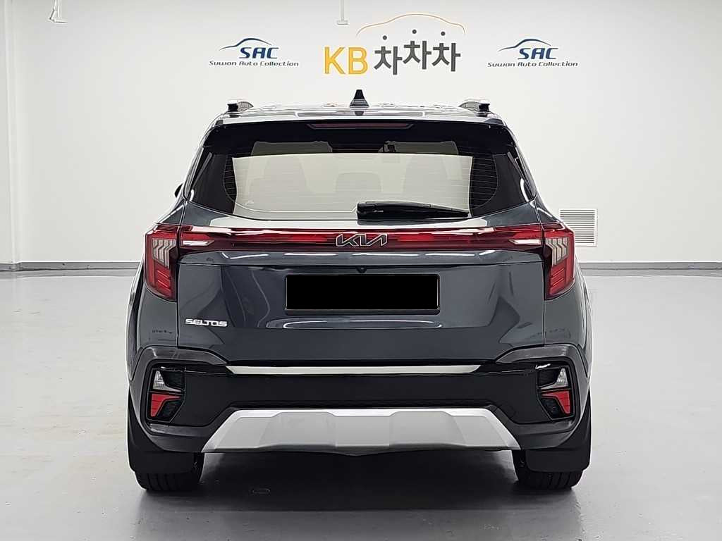 Kia Seltos — photo 03