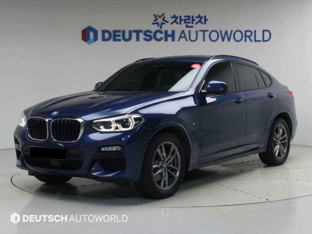 BMW X4 — photo 01