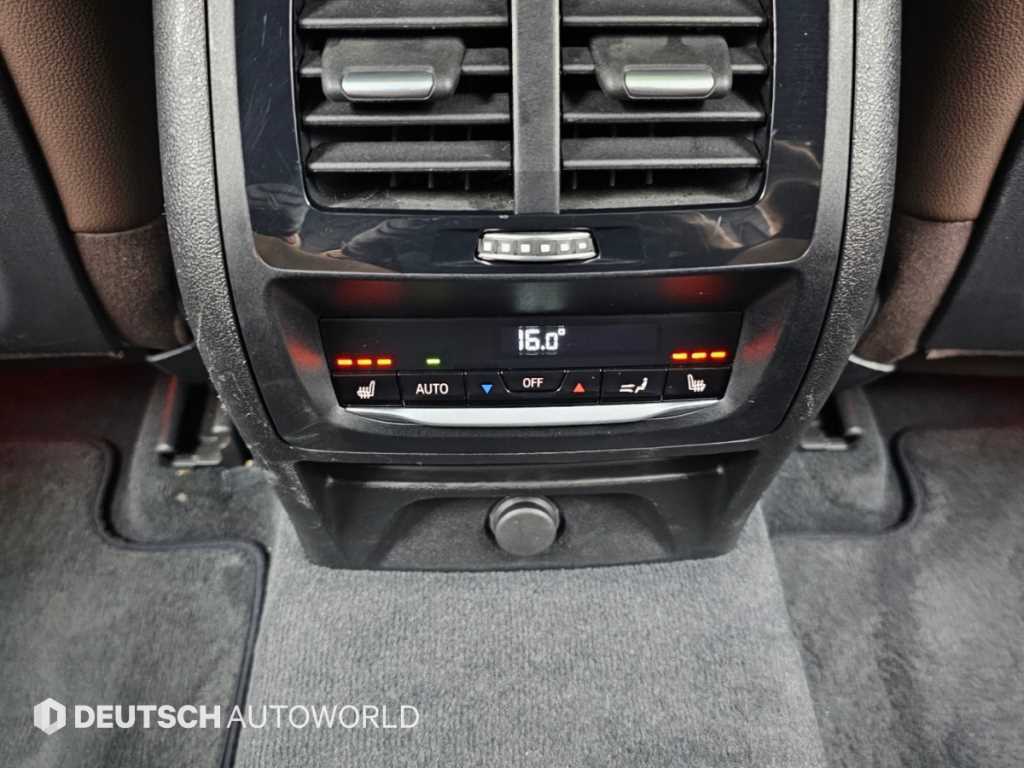 BMW X4 — photo 16