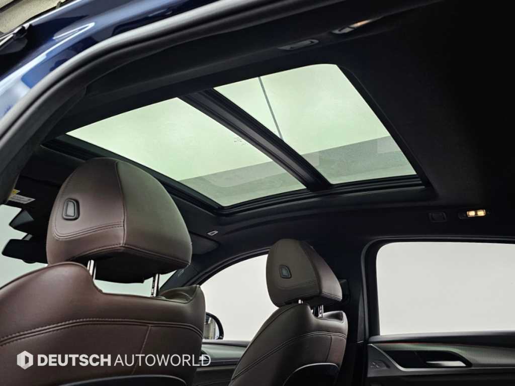 BMW X4 — photo 18