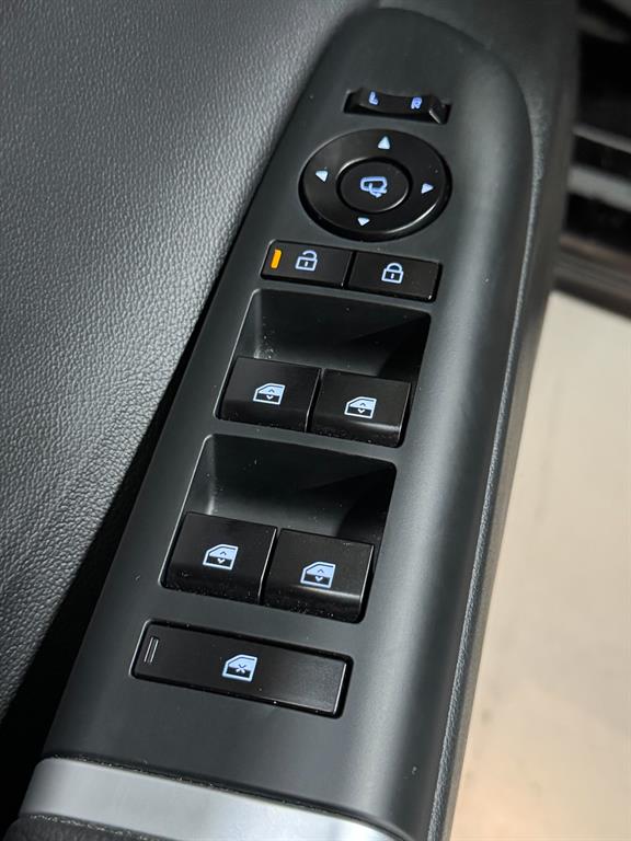 Hyundai Grandeur — photo 16