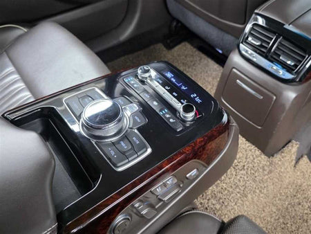 Genesis EQ900 — photo 15