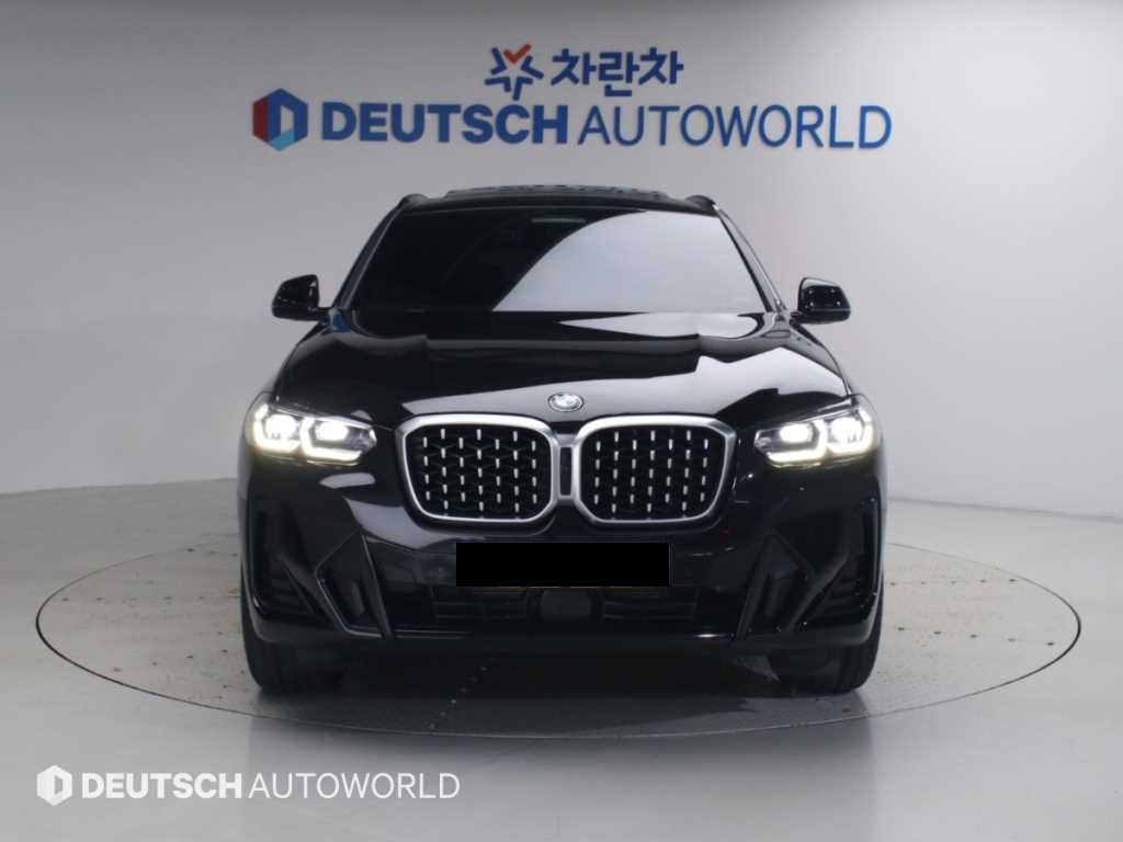 BMW X4 — photo 03