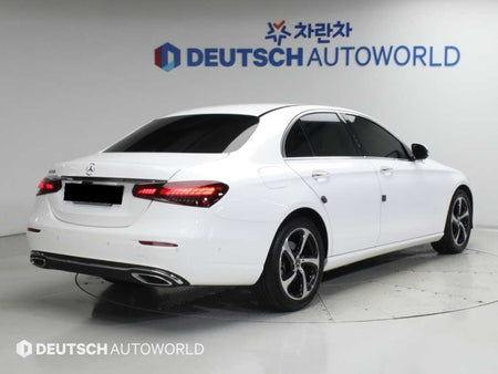 Mercedes-Benz E-Class — photo 02