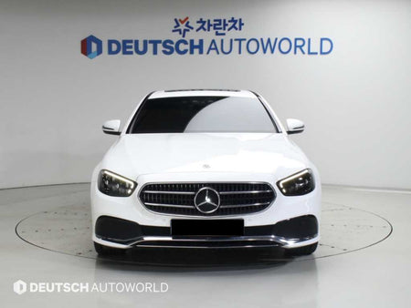 Mercedes-Benz E-Class — photo 03