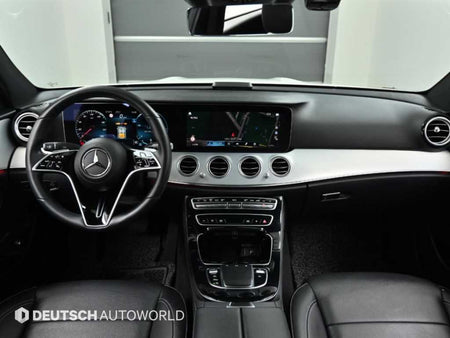 Mercedes-Benz E-Class — photo 07
