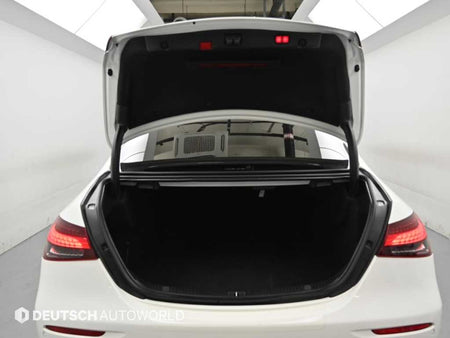 Mercedes-Benz E-Class — photo 19