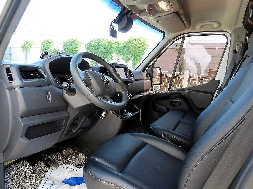 RENAULT Master — photo 07
