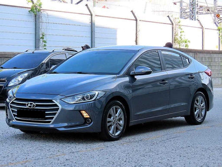 Hyundai Avante — photo 02