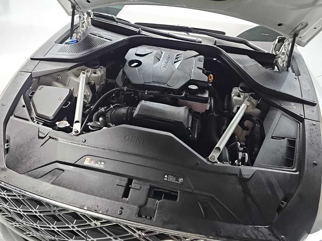 Genesis G80 — photo 05