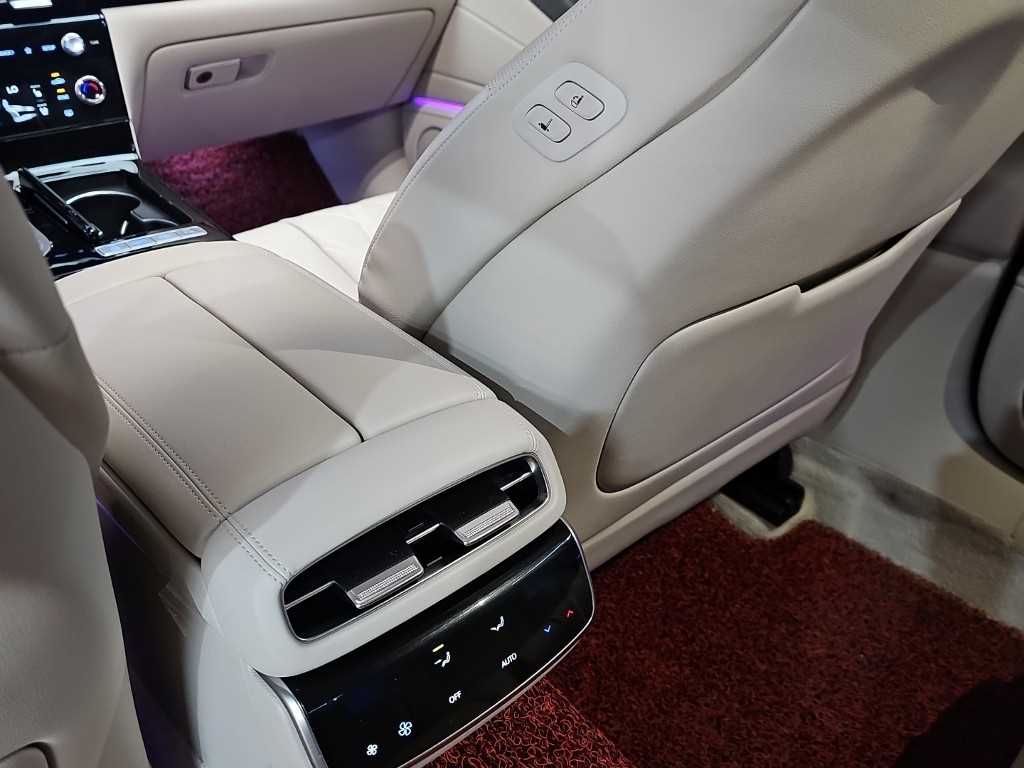 Genesis G80 — photo 14