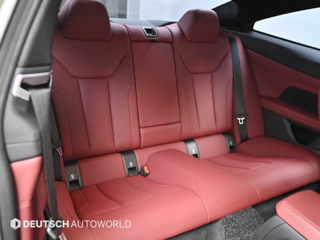 BMW 4-Series — photo 12