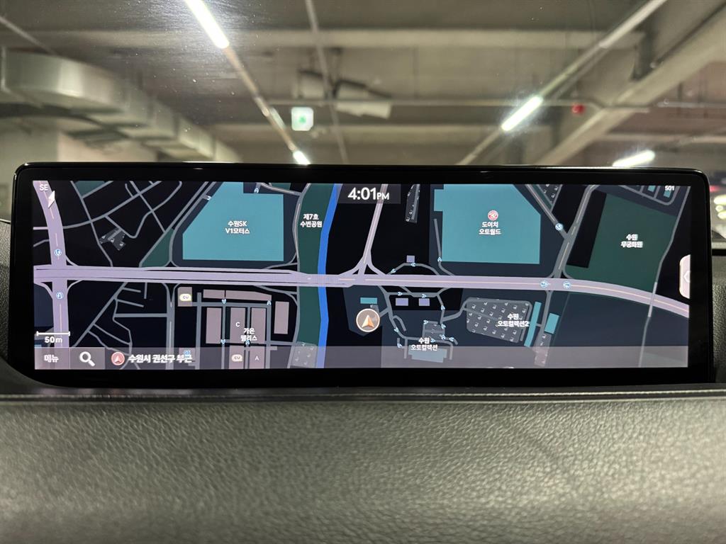 Genesis G80 — photo 13