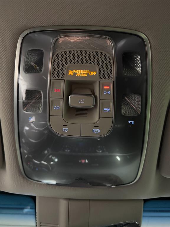 Genesis G80 — photo 15
