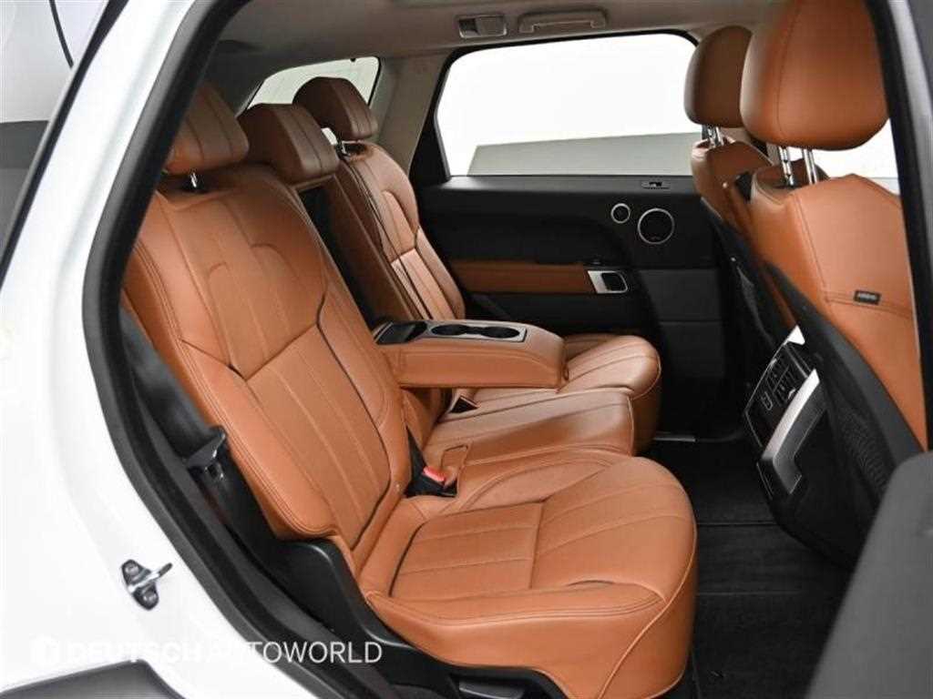 Land Rover Range Rover Sport — photo 12