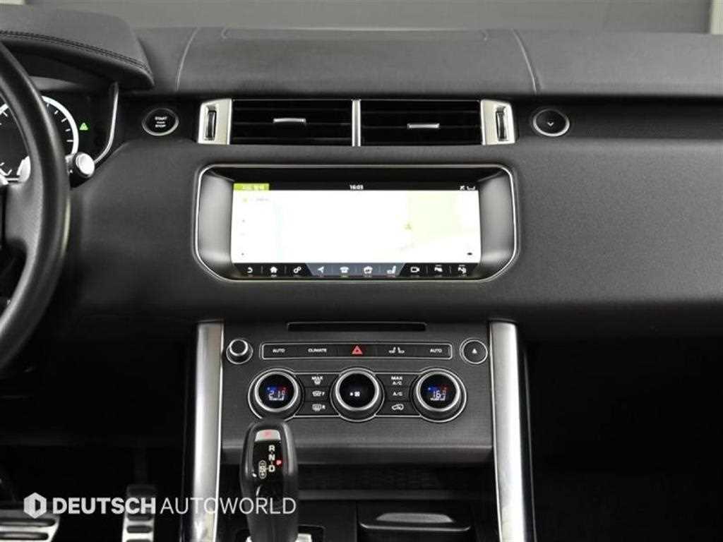 Land Rover Range Rover Sport — photo 14