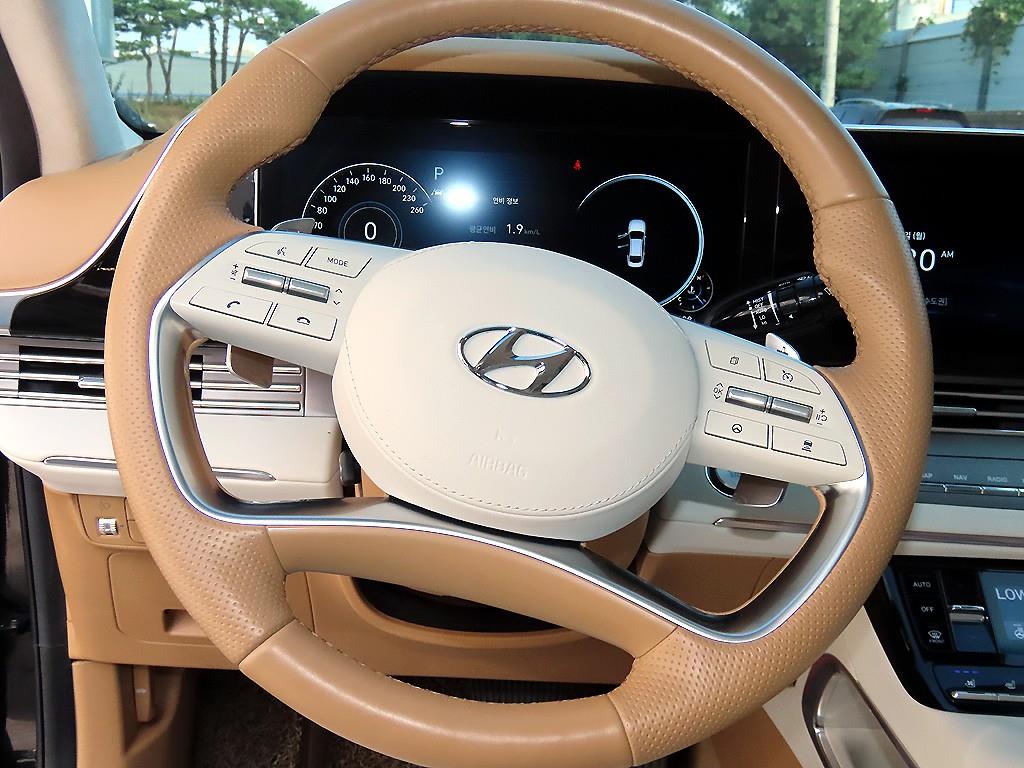 Hyundai Grandeur — photo 08