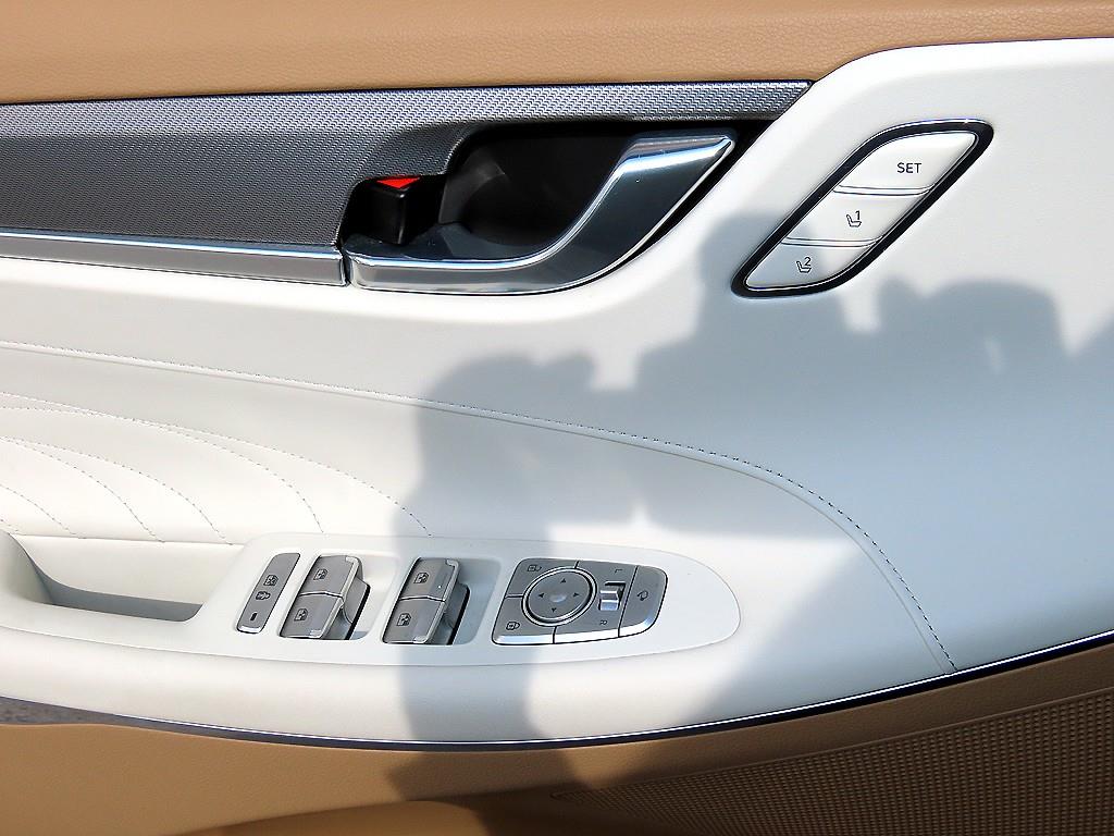 Hyundai Grandeur — photo 11