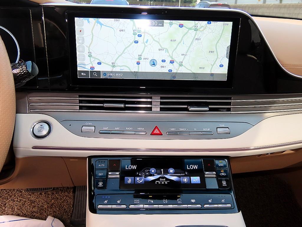 Hyundai Grandeur — photo 14