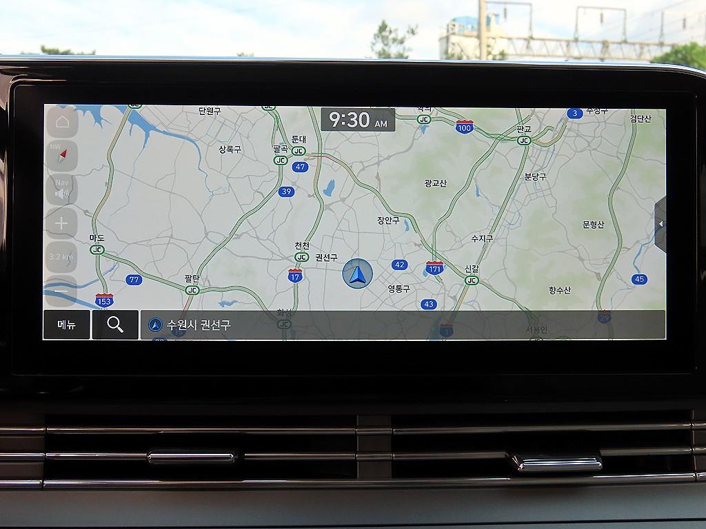 Hyundai Grandeur — photo 15