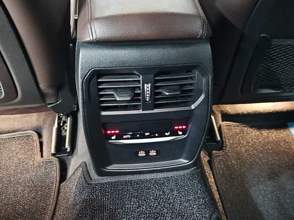 BMW 4-Series — photo 13