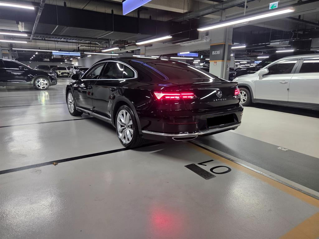 Volkswagen Arteon — photo 04