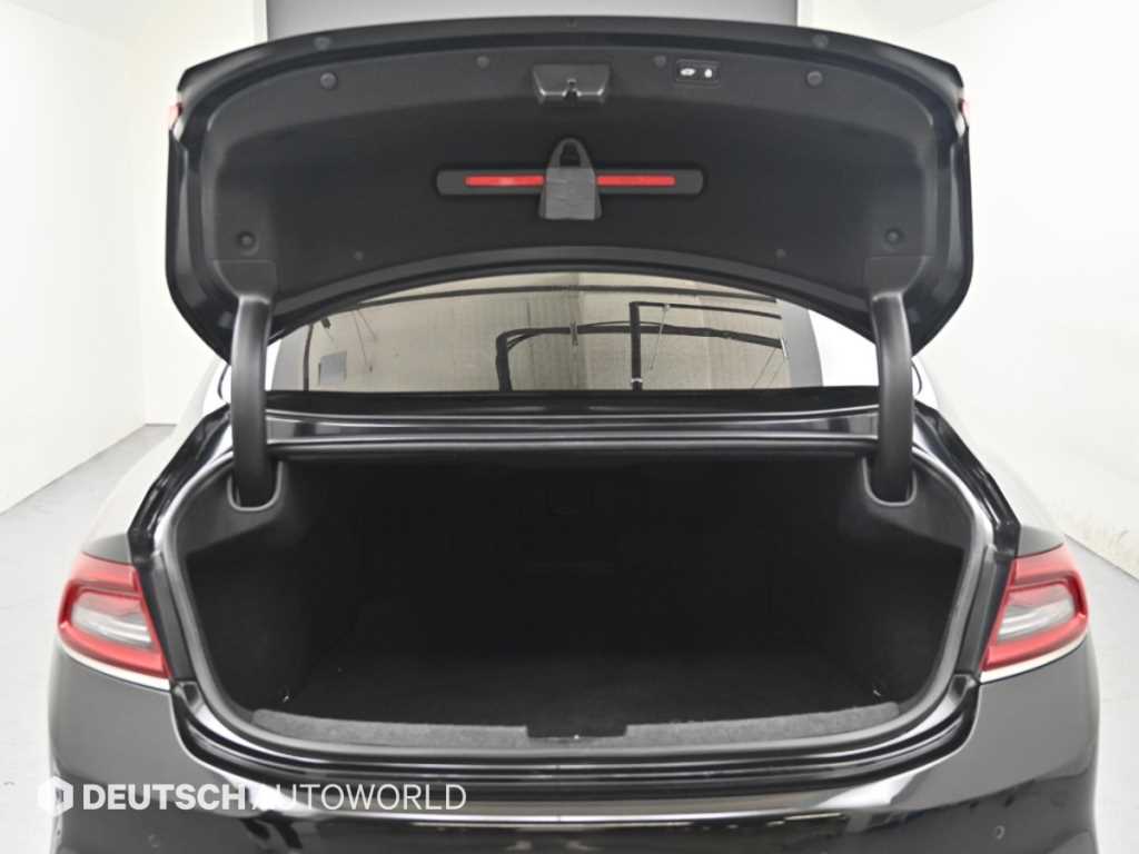 Hyundai Grandeur — photo 05