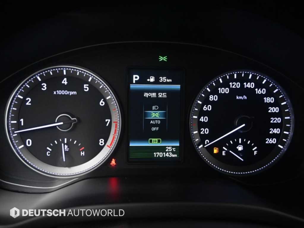 Hyundai Grandeur — photo 09
