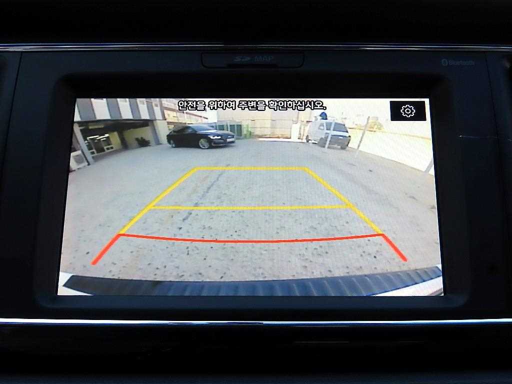 Kia Carnival — photo 15