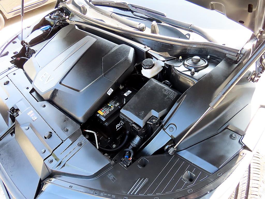 Kia EV6 — photo 19