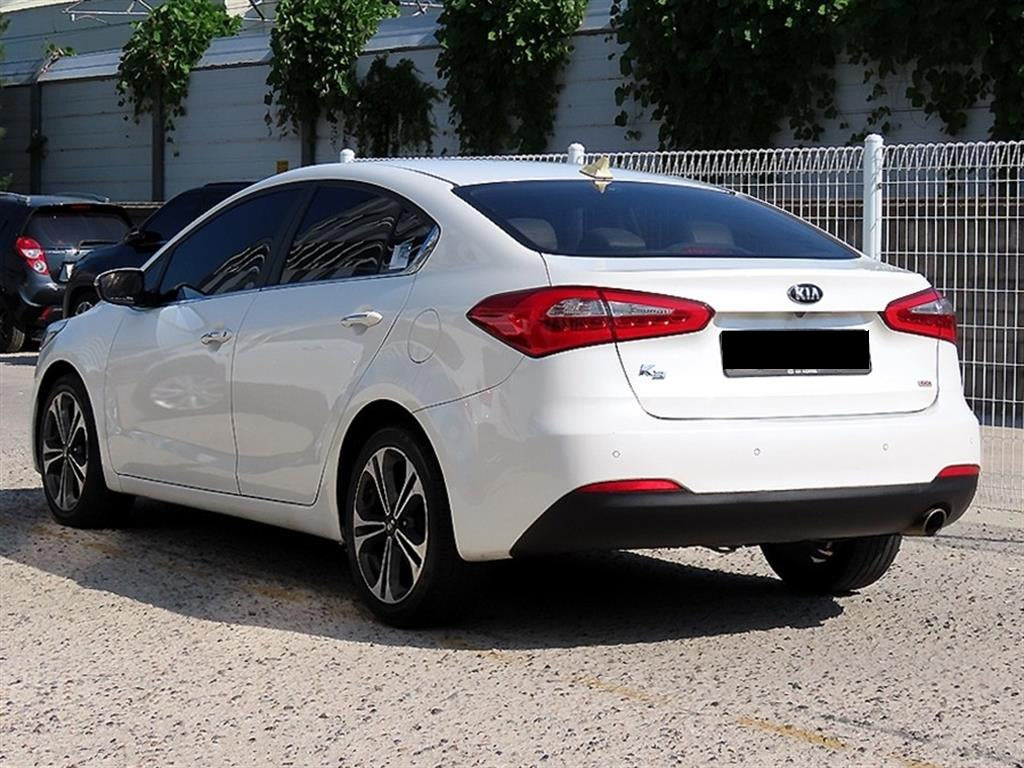 Kia K3 — photo 03