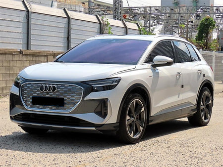 Audi Q4 e-tron — photo 02