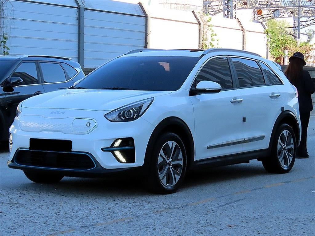Kia Niro — photo 02