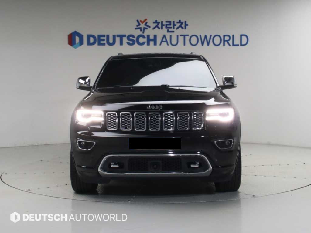Jeep Cherokee — photo 03