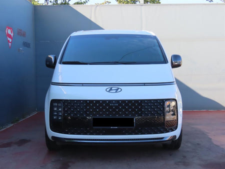 Hyundai Staria — photo 02