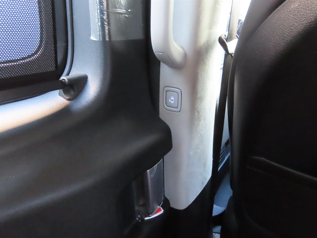 Hyundai Staria — photo 08