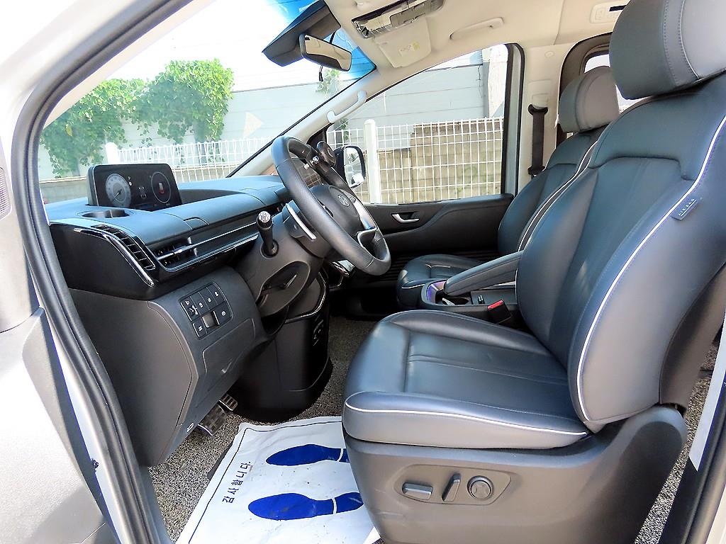 Hyundai Staria — photo 05